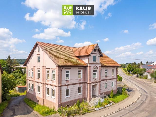 Platz für Ihre Ideen! Wohnhaus mit ca. 435 m² Wohn & Nutzfläche auf großem Grundstück bei Mengen