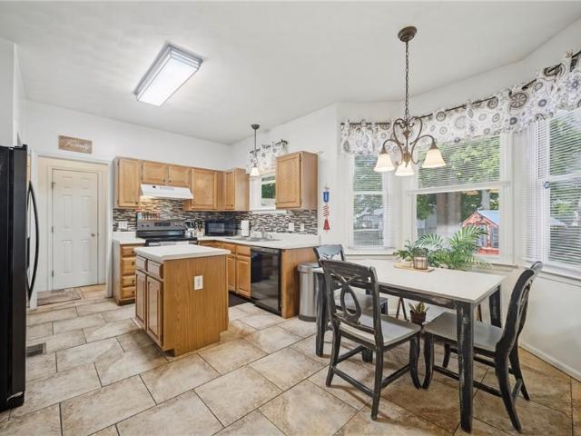 3614 Elkton DR