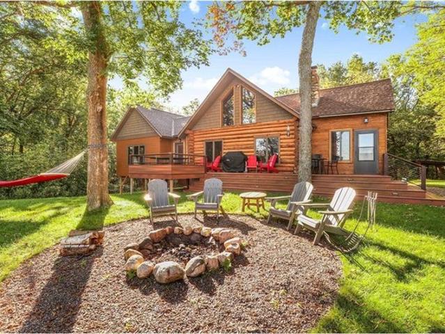 3614 th Ave NW, New London, MN 56273