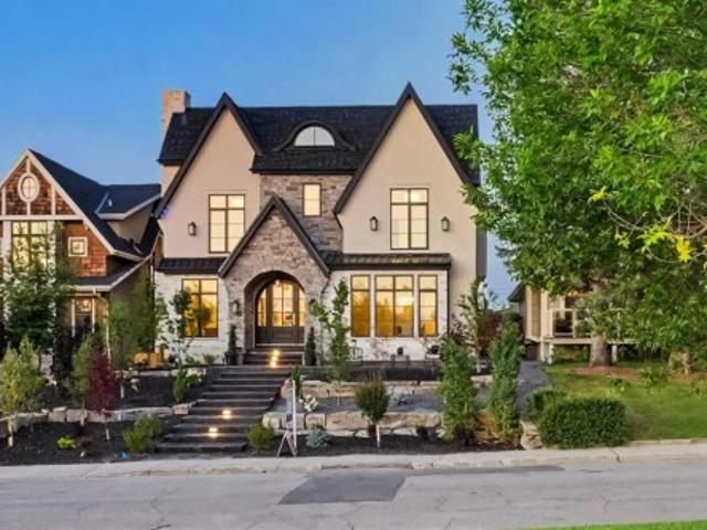 3614 10 Street Sw, Calgary, AB, T2T 3H8 house for sale | Listing ID A2329 | Royal LePage