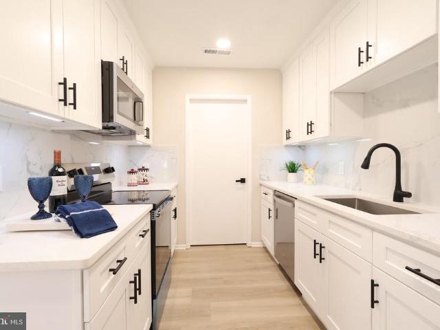 3615 Chorley Woods Way # 6A