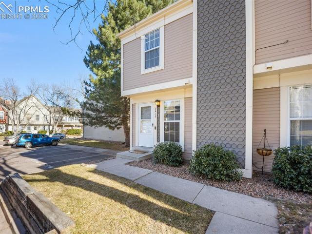 3618 Queen Anne Way