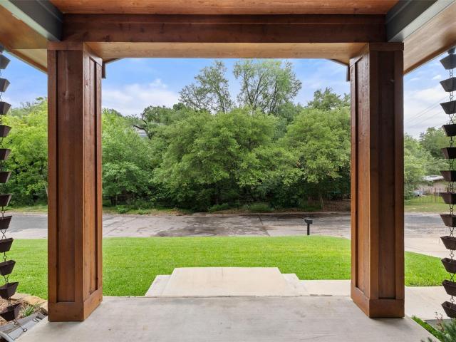 3610 Hillbrook Dr