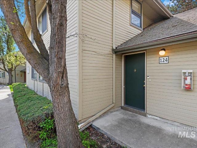 3611 S Gekeler Lane 124