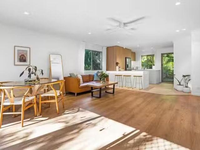 36/11 Waterford Court, Bundall, QLD 4217