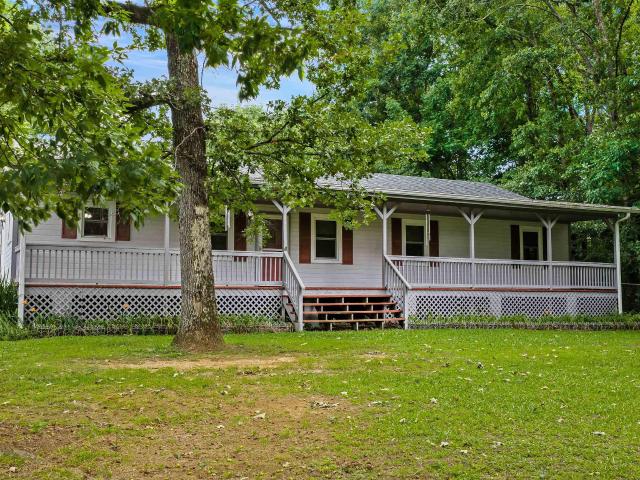 3612 Desoto Parkway