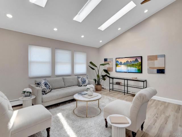 3612 Somerset Drive