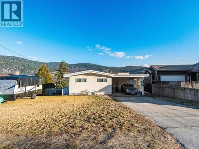 3613 9Th Avenue, Castlegar, BC, V1N 2Z6 house for sale | Listing ID 10375 | Royal LePage