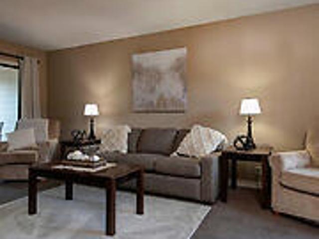 361 Anchors Point Lane # 315