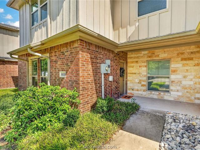 3629 Kenyon Drive