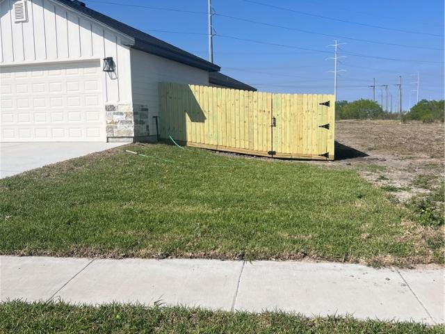 3621 Perry