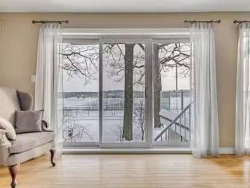 House for sale in Pointe-de-Sainte-Foy