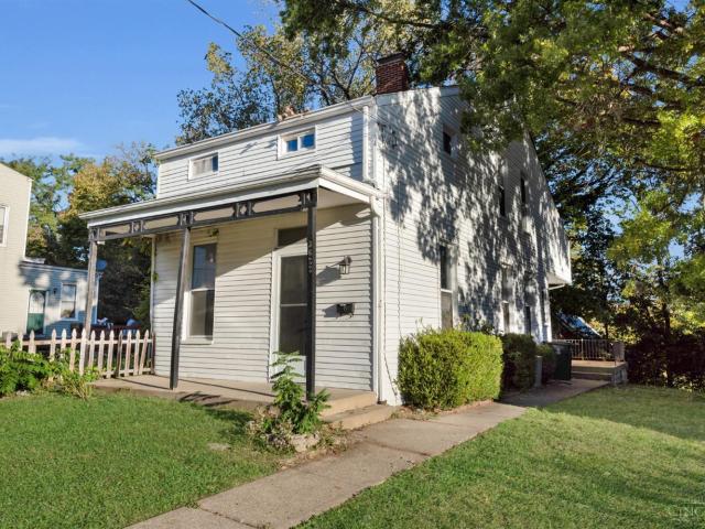 3622 Laclede Ave