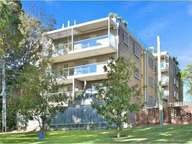 3/62 Lyons Road, Drummoyne Apartment for rent Listed by Peter.