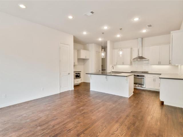 3634 Tulsa Way