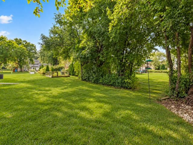 3635 S Greenlawn Ter
