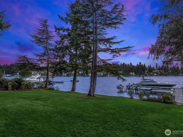 3639 Hunts Point Road, Hunts Point, US, WA