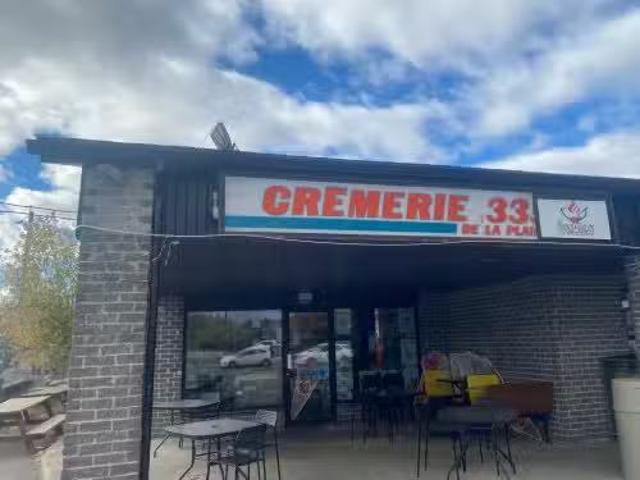3630 Ch. Gauthier, Terrebonne La Plaine, QC, J7M 1V6 comme.