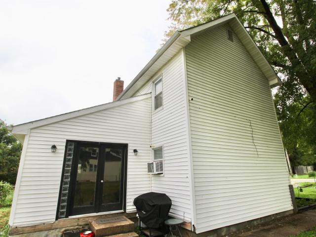 3631 Iowa Rd