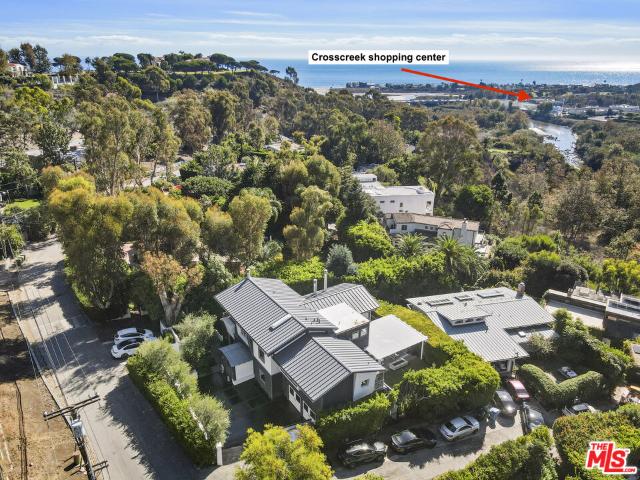 3631 Serra Rd, Malibu, CA 90265 | MLS #26669