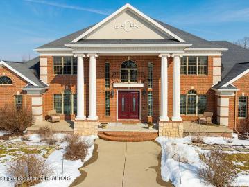 3633 Wandering Way