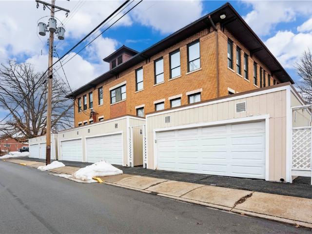 363 4th St 6