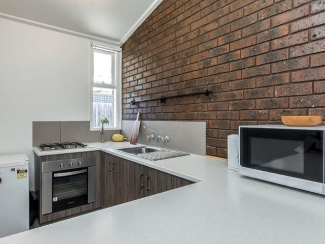 3/63 Calder Street, Manifold Heights, VIC 3218