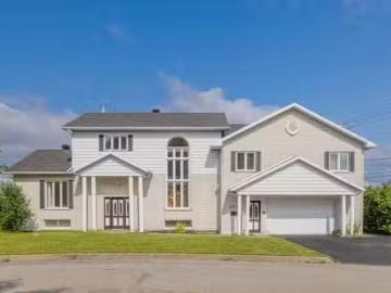 House for sale in Portneuf - Parking