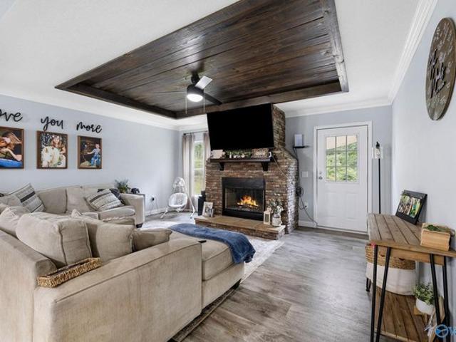 363 Bean Dr, Union Grove, AL 35175