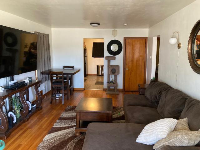 363 E 38TH Street