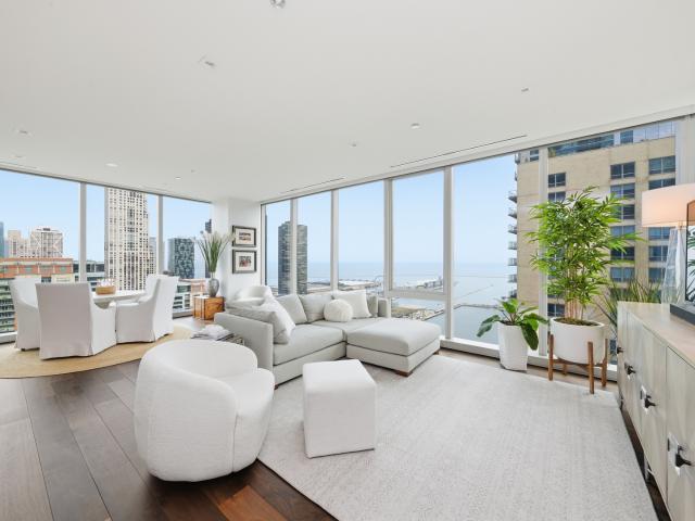 363 E Wacker Drive # 2708