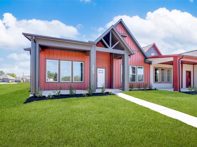 363 Legacy Point, Unit A, Sealy, TX 77474 | MLS #29004