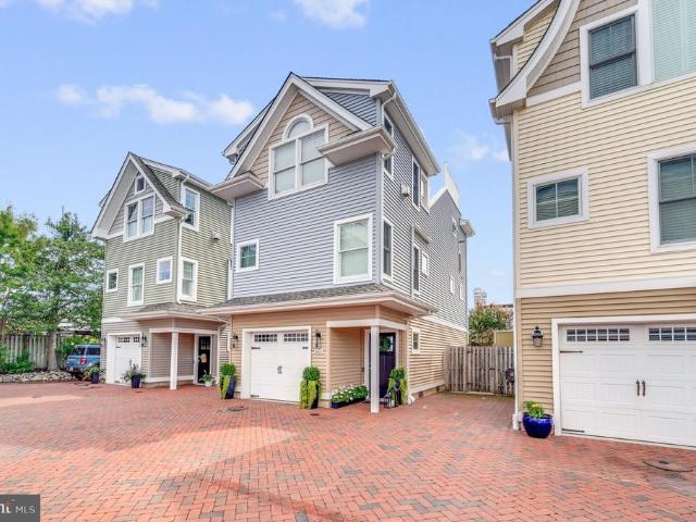 363 W 8Th Street