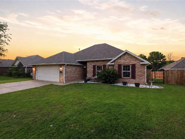 3644 W Clearwood Drive