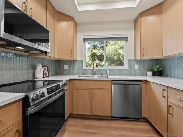 3644 3rd Ave 5