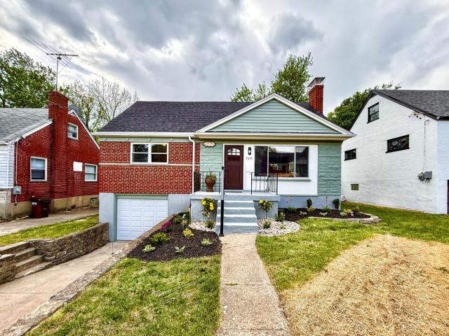 3645 Edgebrook Drive
