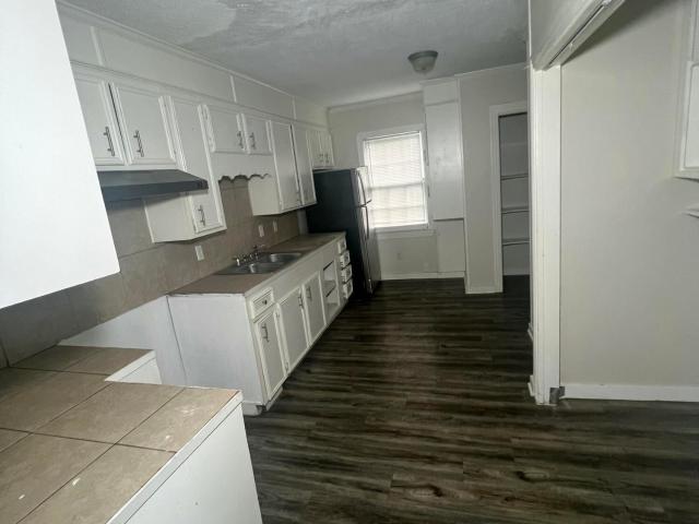 3645 Lee Drive