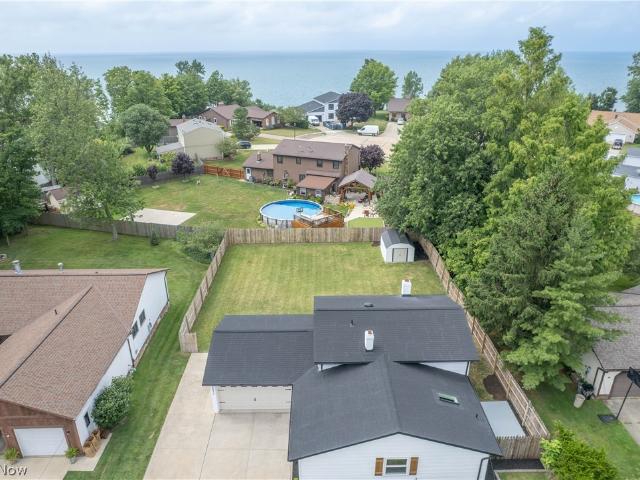 36473 Lake Shore Boulevard