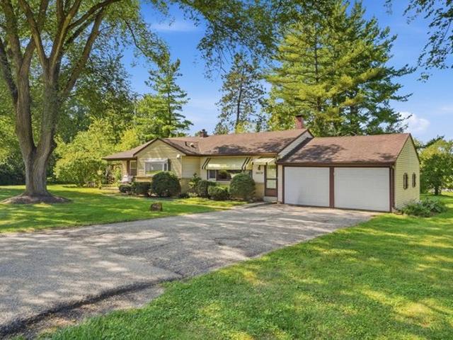 36474 N James Ct, Lake Villa, IL 60046