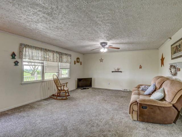 3640 Kentucky 562