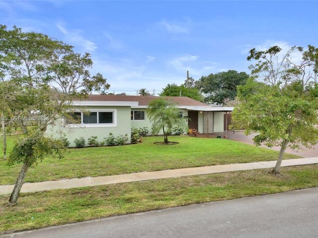 3640 SW 22nd St, Fort Lauderdale, FL 33312 | MLS #A11955