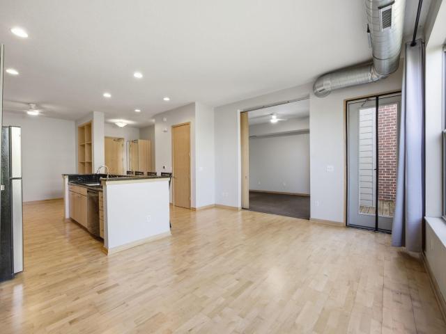 3640 Wooddale Avenue S # 305