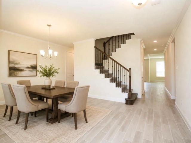 3642 Pasteur Lane