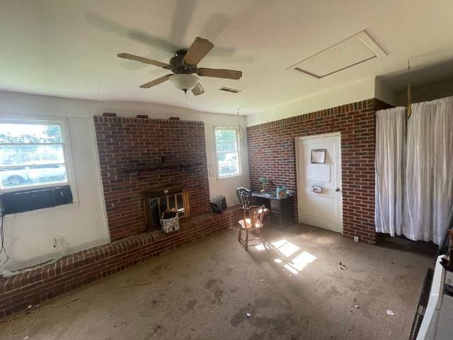 364 McClung St