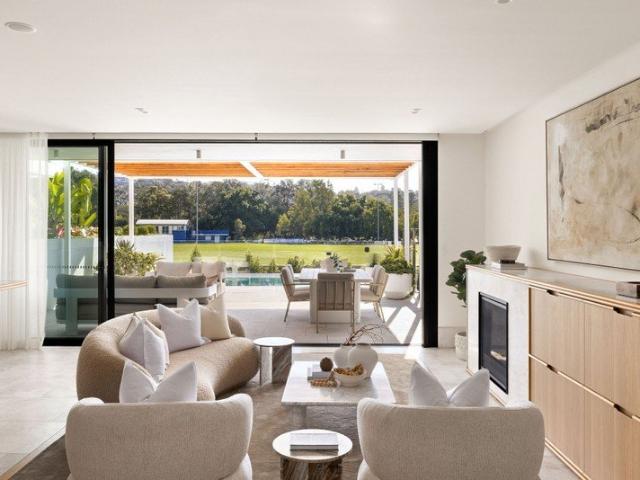 364sqm Park Front Residence in a Prestige Rose Bay Location