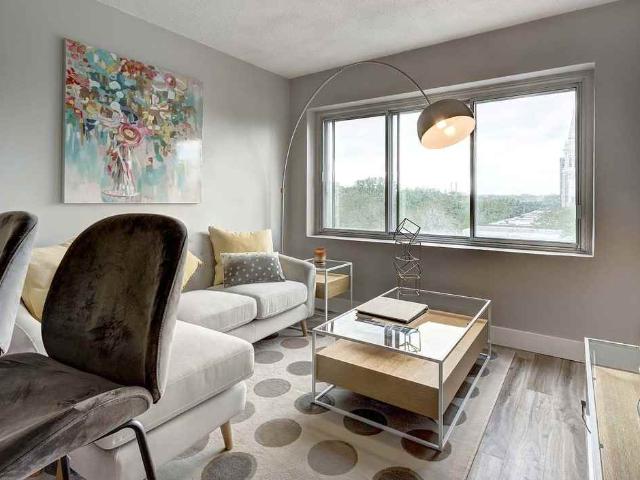 3655 Papineau 2 Bedroom Apartment for Rent at 3655 Av Papineau, Montréal, QC H2K 4K1 Parc La Fontaine