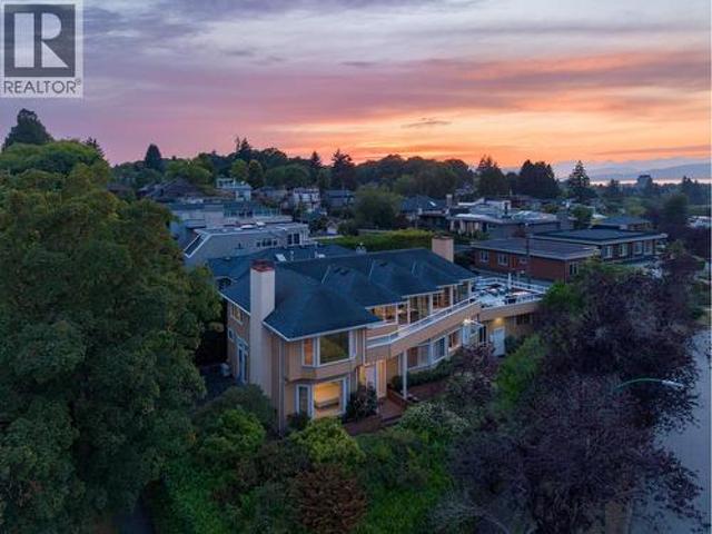 3655 Quesnel Drive, Vancouver, BC, V6L 3E6 house for sale | Listing ID R3154 | Royal LePage