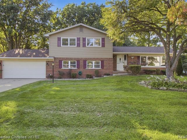 36521 Gloucester Drive