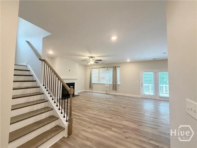 365 Chestnut Chase