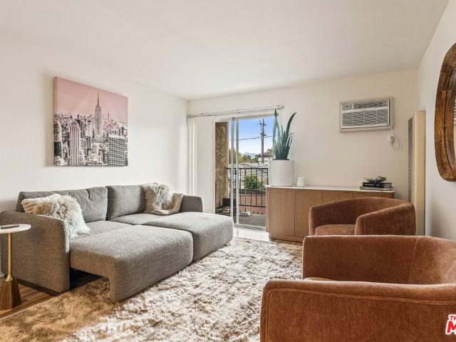 365 Burchett St, Unit 118, Glendale, CA 91203 | MLS #26672